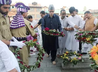 Omar Abdullah Scales Wall to Pay Tribute at Srinagar’s Martyrs’ Graveyard Amid Restrictions